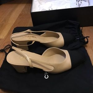 Chanel Beige Black Sling Slingbacks size 39